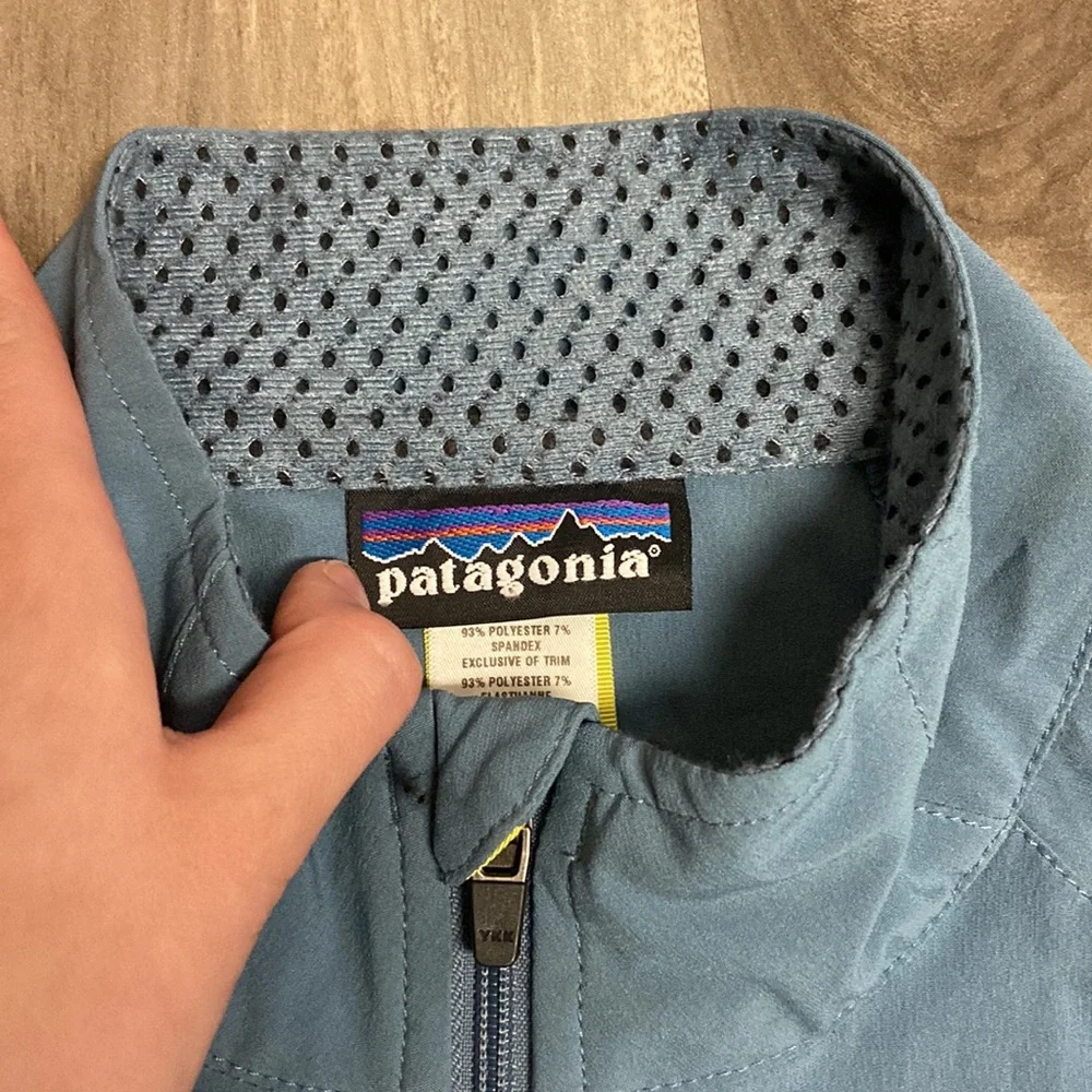 Patagonia Women Outdoor Zip Up Lightweight Shell Jacket Size XL Blue Lightweight